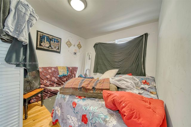 Commercial Property For Sale In North Miami, North Miami, FL 33161