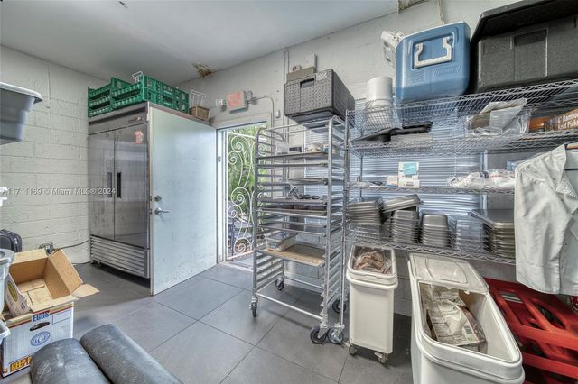 Commercial Property For Sale In North Miami, North Miami, FL 33161