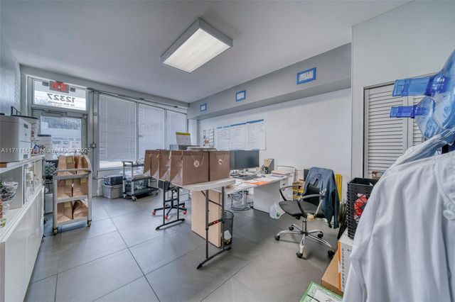 Commercial Property For Sale In North Miami, North Miami, FL 33161