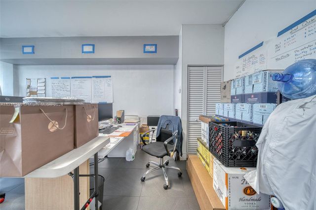 Commercial Property For Sale In North Miami, North Miami, FL 33161