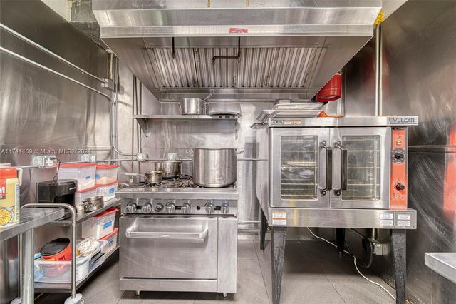Commercial Property For Sale In North Miami, North Miami, FL 33161