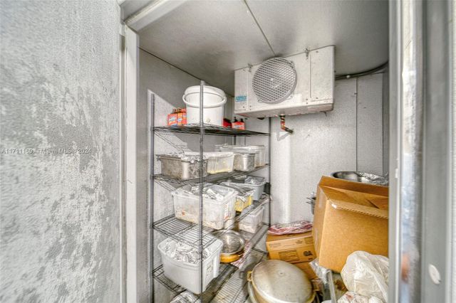 Commercial Property For Sale In North Miami, North Miami, FL 33161