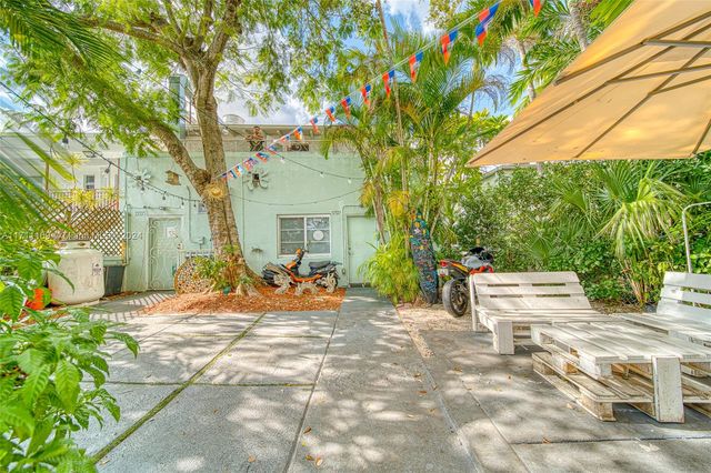 Commercial Property For Sale In North Miami, North Miami, FL 33161