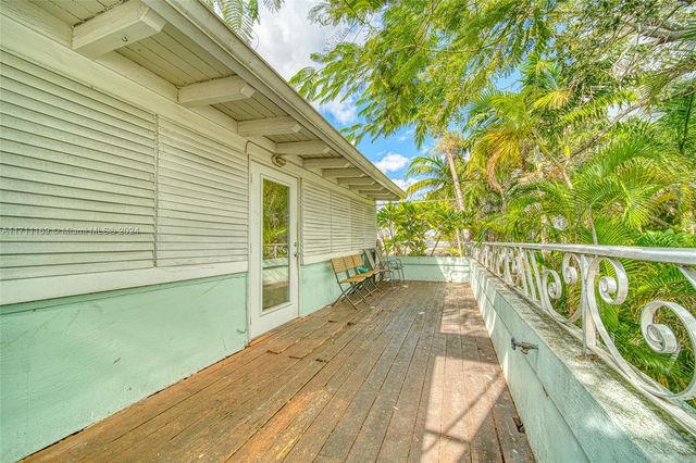Commercial Property For Sale In North Miami, North Miami, FL 33161