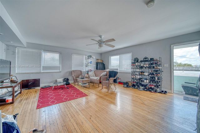 Commercial Property For Sale In North Miami, North Miami, FL 33161