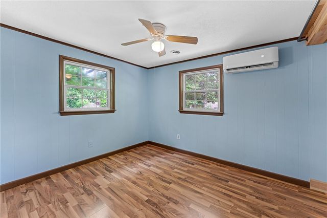 16645 Lazy Lane, Lowell, AR 72745