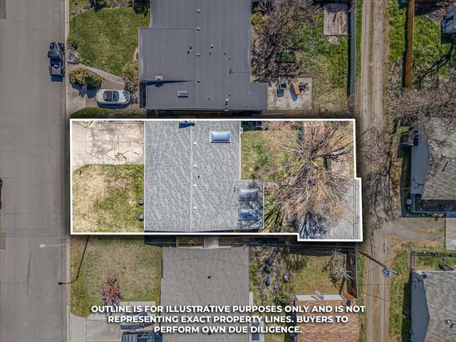 944 S Ivy Street, Medford, OR 97501