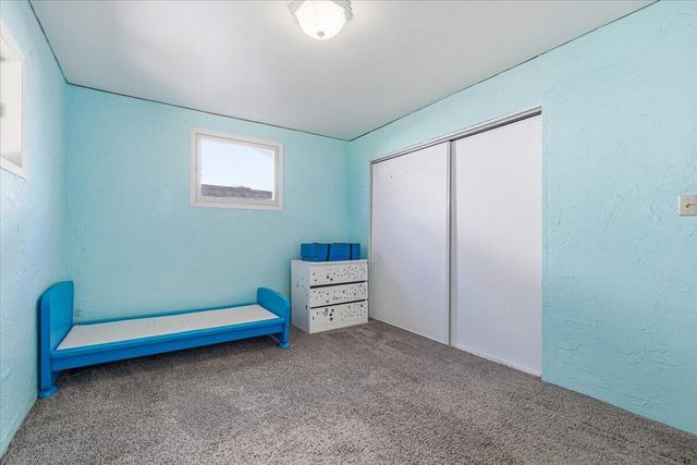 944 S Ivy Street, Medford, OR 97501