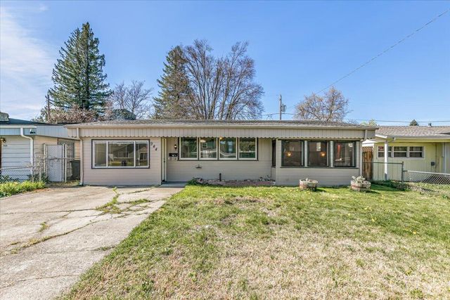 944 S Ivy Street, Medford, OR 97501