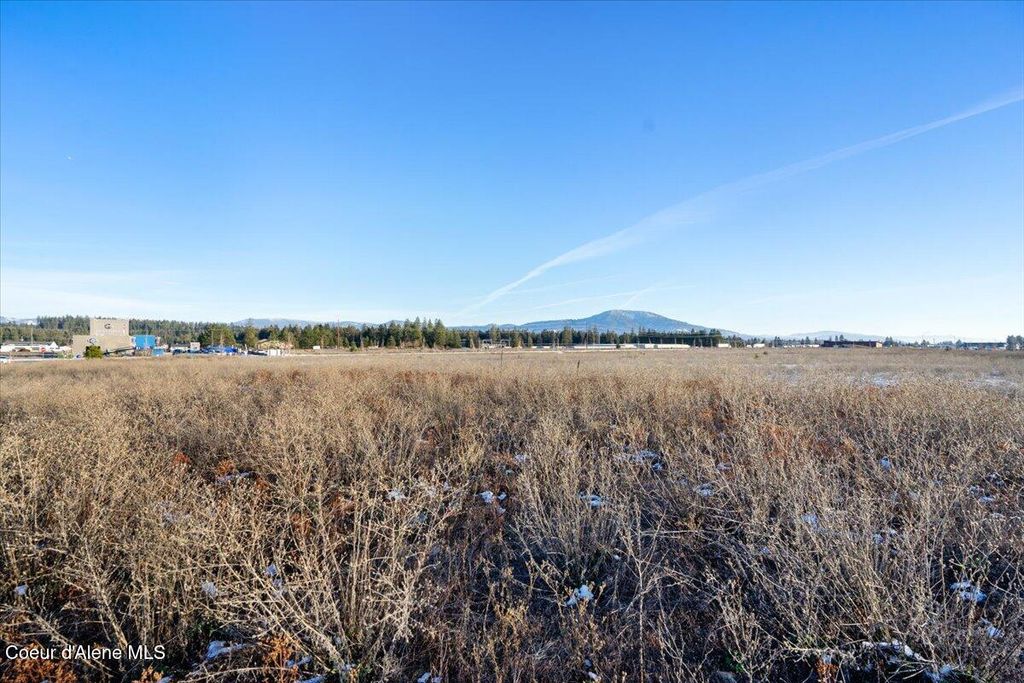 546 W FRYEBURG AVE, Hayden, ID 83835 photo 6