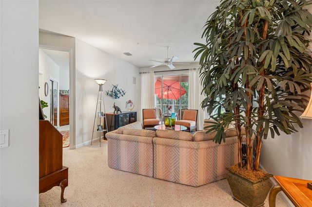 894 LANTERN WAY, Clearwater, FL 33765