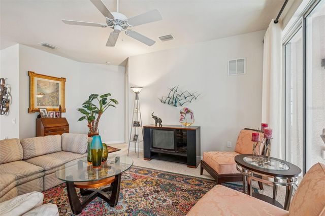 894 LANTERN WAY, Clearwater, FL 33765