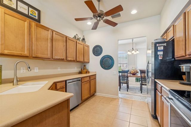 894 LANTERN WAY, Clearwater, FL 33765