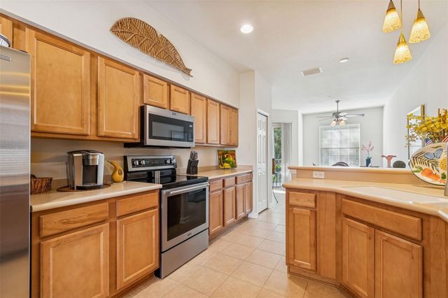 894 LANTERN WAY, Clearwater, FL 33765