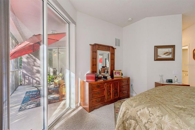 894 LANTERN WAY, Clearwater, FL 33765