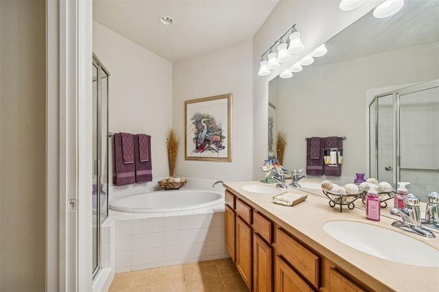 894 LANTERN WAY, Clearwater, FL 33765