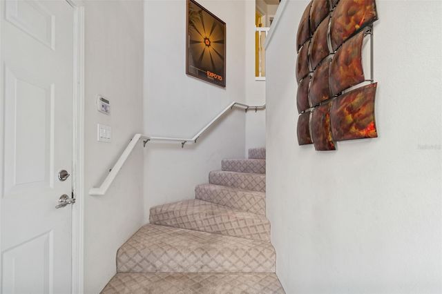 894 LANTERN WAY, Clearwater, FL 33765