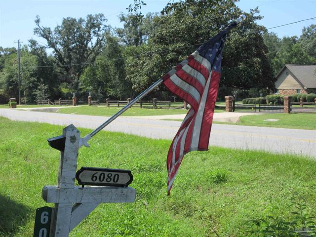 Chumuckla Hwy, Pace, FL 32571