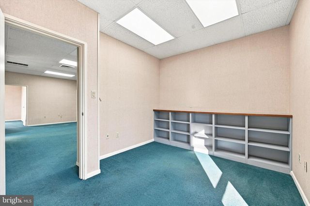 333 TOWNSHIP LINE RD, Elkins Park, PA 19027