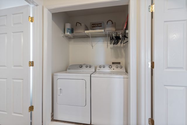 519 Bradford Dr, Dickson, TN 37055