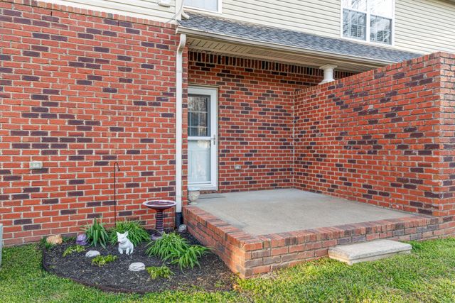 519 Bradford Dr, Dickson, TN 37055