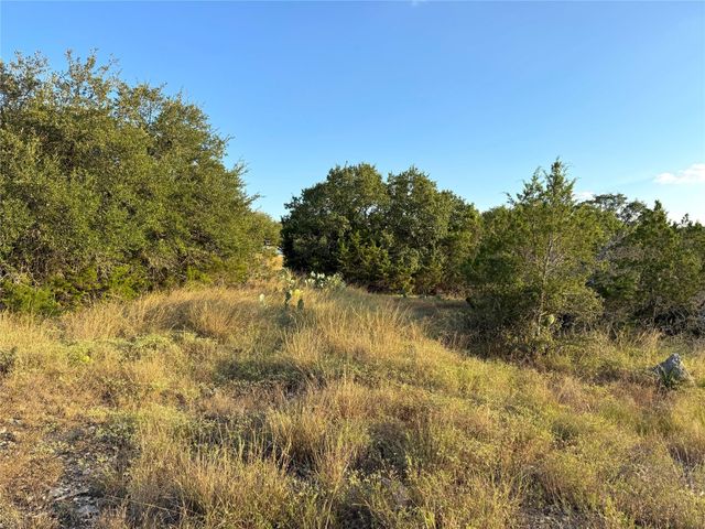 415 Scarlet CT, Canyon Lake, TX 78133