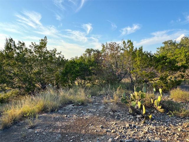 415 Scarlet CT, Canyon Lake, TX 78133
