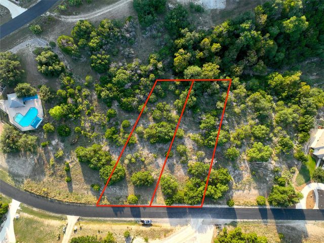 415 Scarlet CT, Canyon Lake, TX 78133