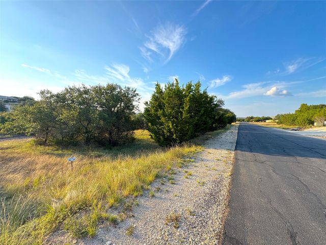 415 Scarlet CT, Canyon Lake, TX 78133