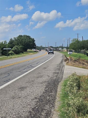517 S Main Highway N, Springtown, TX 76082