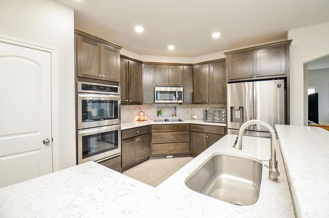 1108 County Road 475, El Campo, TX 77437