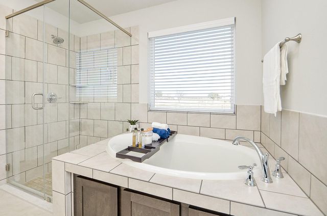 1108 County Road 475, El Campo, TX 77437