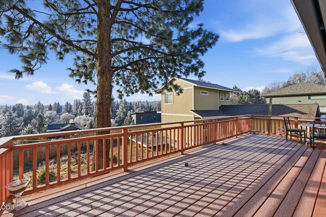 1409 NW Portland Avenue 1 & 2, Bend, OR 97703