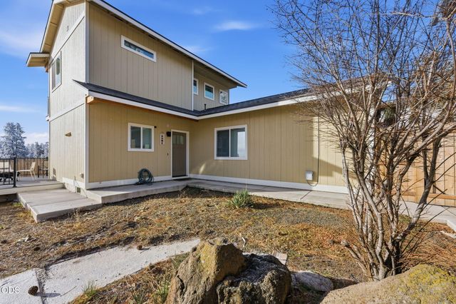 1409 NW Portland Avenue 1 & 2, Bend, OR 97703