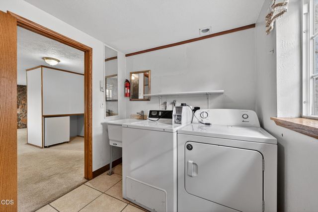 1409 NW Portland Avenue 1 & 2, Bend, OR 97703