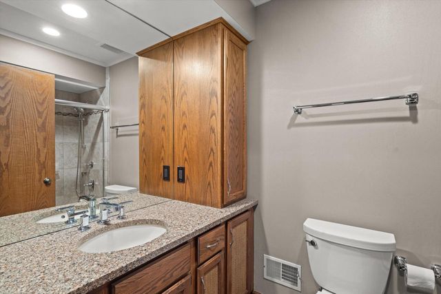W156N10640 Cobbler LANE, Germantown, WI 53022