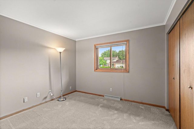 W156N10640 Cobbler LANE, Germantown, WI 53022