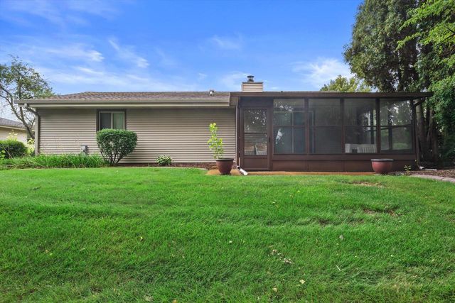 W156N10640 Cobbler LANE, Germantown, WI 53022