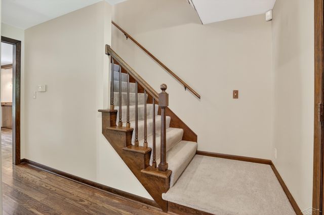 5507 Whitehall Street, Midland, MI 48642