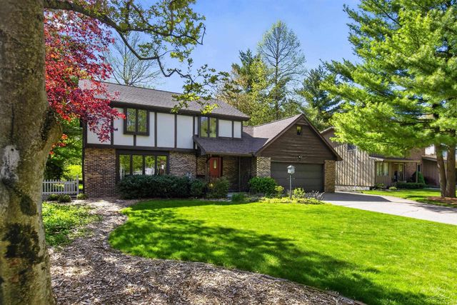5507 Whitehall Street, Midland, MI 48642