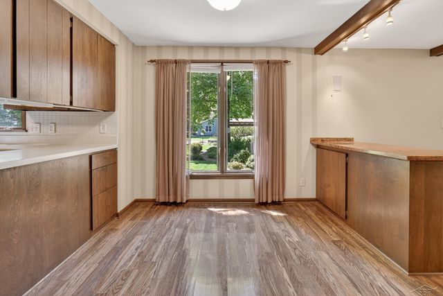 5507 Whitehall Street, Midland, MI 48642
