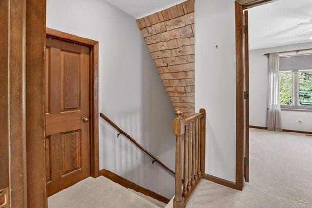 5507 Whitehall Street, Midland, MI 48642