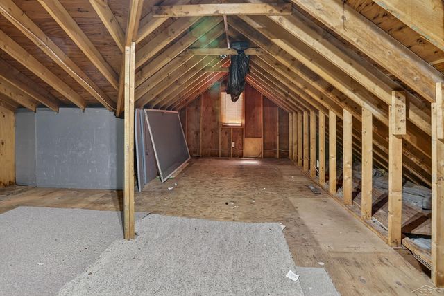 5507 Whitehall Street, Midland, MI 48642
