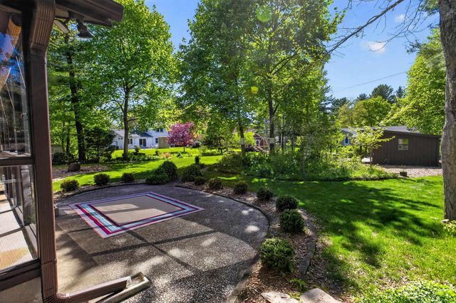 5507 Whitehall Street, Midland, MI 48642