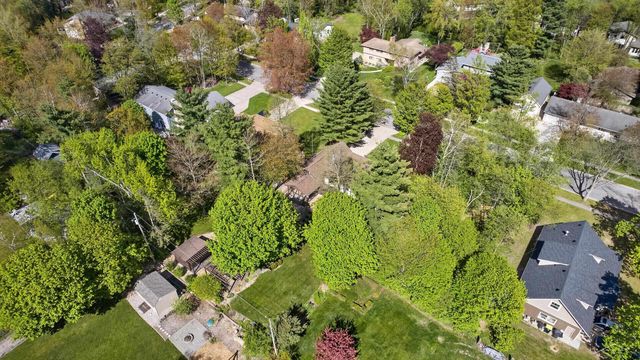 5507 Whitehall Street, Midland, MI 48642