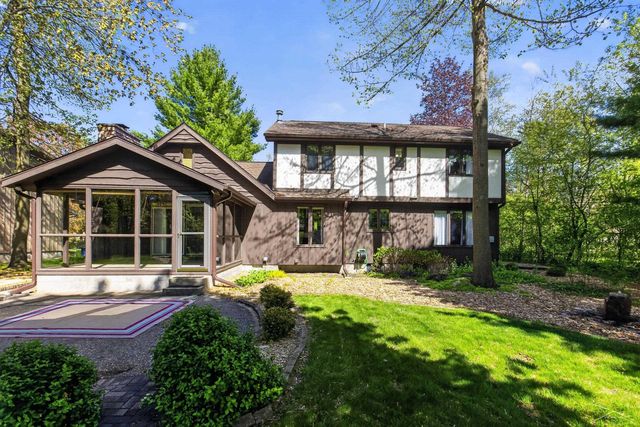5507 Whitehall Street, Midland, MI 48642