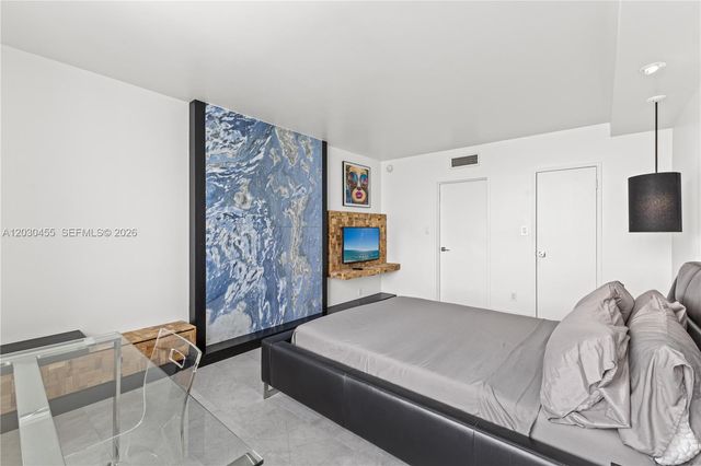 1000 West Ave 1518, Miami Beach, FL 33139