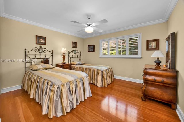 8840 SW 102nd Ter, Miami, FL 33176