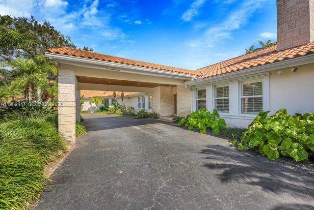 8840 SW 102nd Ter, Miami, FL 33176