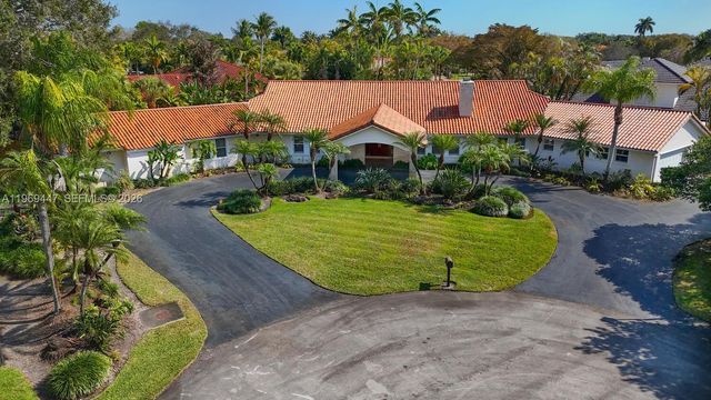 8840 SW 102nd Ter, Miami, FL 33176